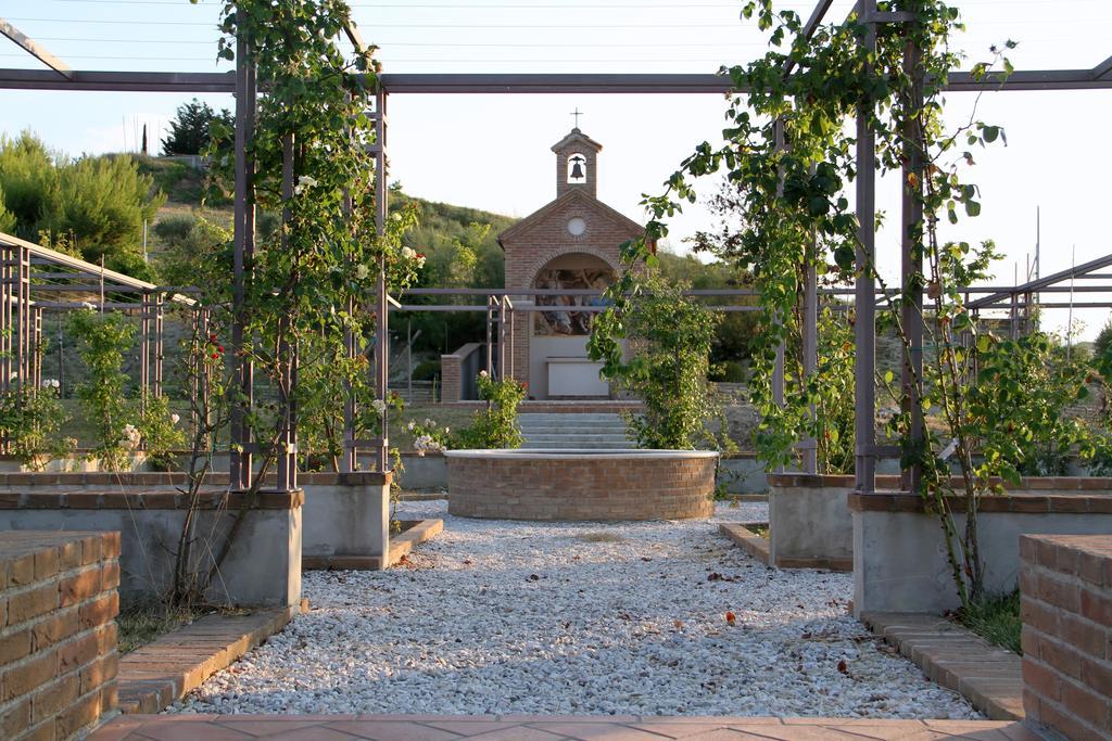 Agriturismo Fattoria Marchetti Hotel Montalto delle Marche Exterior foto