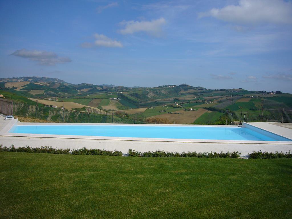 Agriturismo Fattoria Marchetti Hotel Montalto delle Marche Exterior foto