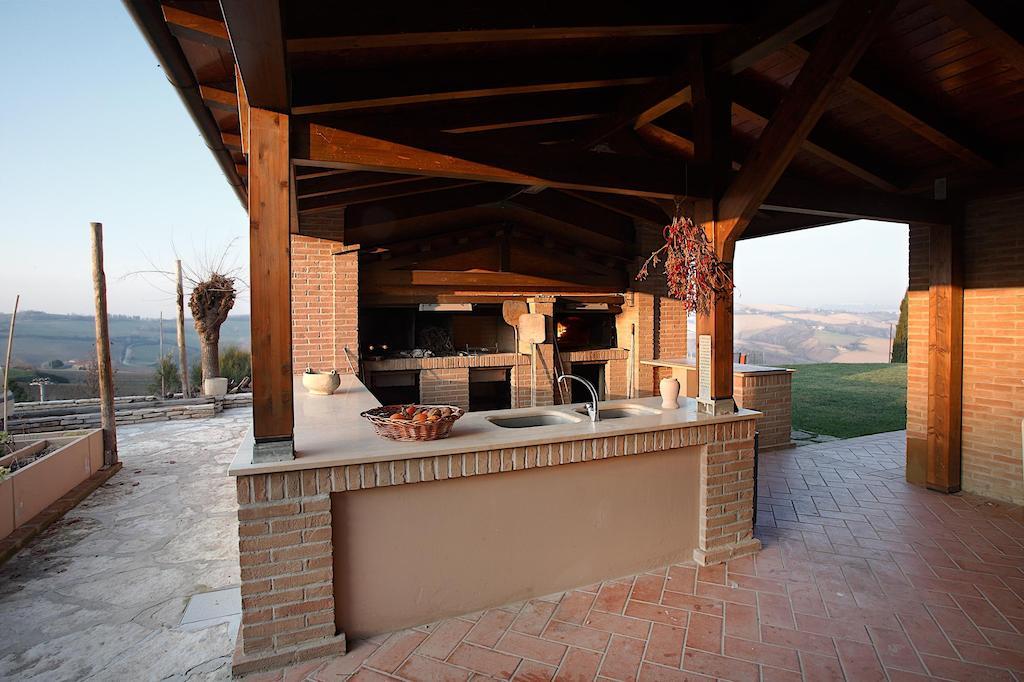 Agriturismo Fattoria Marchetti Hotel Montalto delle Marche Exterior foto