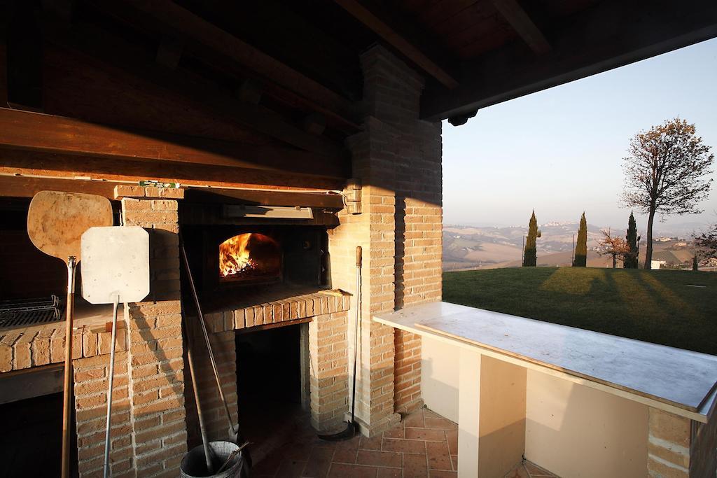 Agriturismo Fattoria Marchetti Hotel Montalto delle Marche Exterior foto